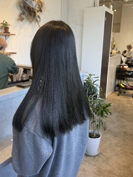 トイズファクトリー(Toys Factory) ロング×オリーブアッシュカラー