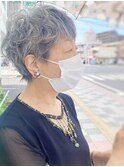 50代60代70代ミセス耳だし丸みショートパーマ
