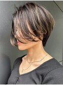 前下がりレイヤーショートボブ ハイライトカラー A627