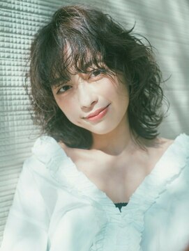 エミュ 表参道 青山(emu) 【emu井上信洋】しっかりウェーブの強めパーマウルフ【エミュ】