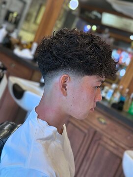 サワーズ 西新井店(SAWAS) ローフェードカール/ブリーチ/メンズ/キッズカット/ハイライト