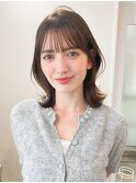 ・大人ガーリーダークアッシュミディアムレイヤー似合わせカット
