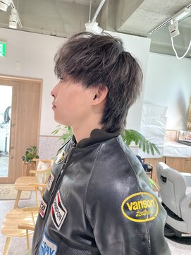 ゼストソエル(ZEST soell) 立川／サーフカール／人気メンズパーマ