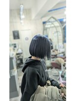 ヘアリゾート エーアイ 浅草ROX店(hair resort Ai)&nbsp;ぱっつんボブ、ブリーチ、ネイビーブルー