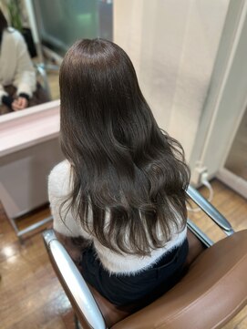 アクシス 栄店(`AXIS) 森崎ミルクティーブロンド/ダークブルー/デジタルパーマ/栄