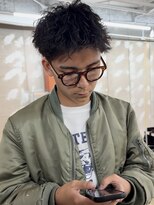 イシ(isi) ピンパーマ/メンズパーマ/ツイスト/門真/眉毛カット