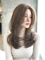 エレノア トーキョー 恵比寿(ELEANOAH TOKYO)&nbsp;前髪長めレイヤーカットデザインカラー、フェイスフレーミング