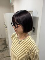 エイチ(811)&nbsp;くるみちゃんヘアベリーショートマッシュウルフミディアムボブ