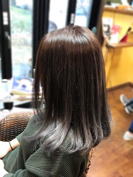 ヘアールーム ラバ(Hair room LABA) グラデーションカラー