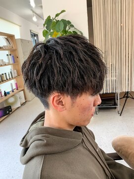 ロルド レーブ(Rold reve) 縦落ちツイストパーマ