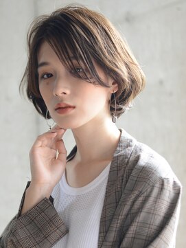 エムクランメイクス 原宿 表参道(m.clan MAKE'S) 大人かわいい ショートパーマ 大人ガーリー ネイビージュ 黒髪