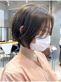 前髪なし 大人ショートボブ マロンベージュ イルミナカラー
