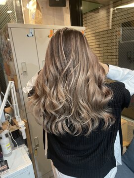 ラフ(LAFF) #黒髪#ボブルフ#ネビージュ#小顔#ワンレン