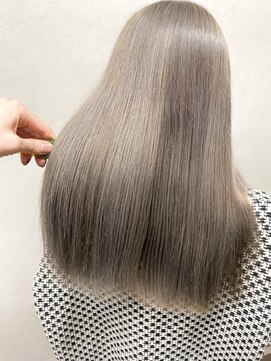 ヴィフ 大船(VIF) ブリーチ必須!グレーアッシュ(ハイトーンカラー、ケアブリーチ)