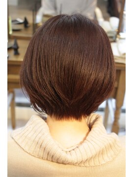 ロッコ(rocco) 【お客様スタイル】ショートボブ×イルミナカラー