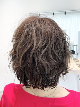 ストフ(stof) レイヤーカット/酸性パーマ/ハイライト/デジタルパーマ