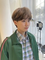 ハイブ 金沢(Hive)&nbsp;ショートカットホワイトベージュエンドカラーハイトーン20代