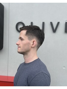 オリーブ(OLIVE) フェードカット