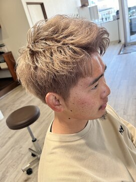 ティーアウト(T-OUT) アップバング