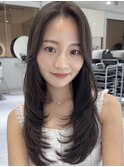 ハイライトカラーミルクティーベージュレイヤーカット