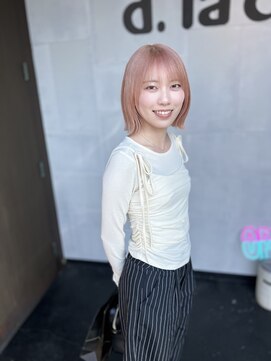 ラクレ(d.la cle) コーラルベージュと切りっぱなしボブ【ラクレ/西大分】