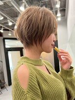 エイチ(H)&nbsp;xカット//ホワイトグレージュ/レイヤーカット/チェリーブラウン