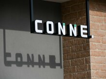 コンネ(CONNE.)の雰囲気（光る看板が目印）