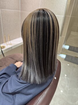 クララ ヒロシマセカンドフロア(CLALA Hiroshima 2nd floor) デザインカラー/暗めカラー/ミディアムヘア