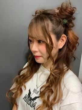 ボルド(Bordo) 【ストリート系】エッジの効いたツインお団子ヘアセット