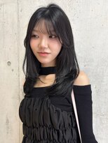ルノン フィージュ(LUNON fieju)&nbsp;黒髪クラゲヘアーオリーブグレー小顔ココアベージュ