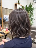 艶感たっぷり大人の波巻きウェーブボブパーマで視線を釘付け♪