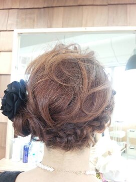 ジェラートへアー(gelato hair) 編み込みをいれたゆるふわアップ☆