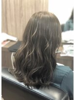 ビュートアール(beaut R a';r)&nbsp;透明感◎なラベンダーアッシュのデザインカラー