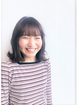 ベルタ(BELTA) 外ハネアッシュ