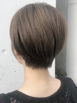 ロロ(ro-ro) 【恵比寿】guestヘアx大人かわいいショート