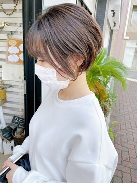 メルト 吉祥寺(melt) 丸みショート大人女性人気☆ひし形シルエット透明感ベージュ