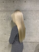 ザ ドット(THE DOT) ブロンドカラー　抜きっぱなし　ブリーチのみ