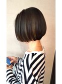 大人のボブスタイル
