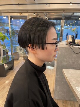 ヴィサージュバスク(VISAGE ba.s.k) 似合わせショートボブ