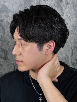 ヒロギンザバーバーショップ 丸の内店(HIRO GINZA BARBER SHOP) ニュアンスパーマセンターパート