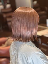 レナークイスト(LENAHC ist)&nbsp;外ハネ艶カラーボブ