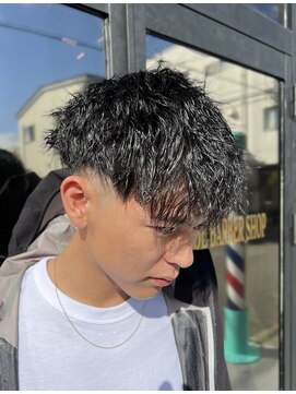 デュード(DUDE) ツイストパーマ