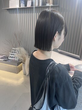 ニジュウサンド(23°) 切りっぱなしボブ