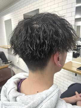 クラスター オシアゲ(CLUSTER OSHIAGE) 縦落ちツイストスパイラルパーマ