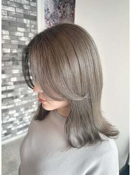 プリームヘアーホワイト(Pleame hair WHITE) オリーブベージュ