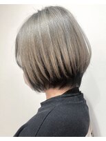 ルーシー(LUCY)&nbsp;ブラック×グレージュツートーンカラー