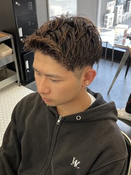 リプレイ 草津店(RIPLAY) スペインカール/スパイキーショート/ブルーブラック/草津