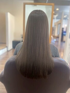 リム(Limb) 【艶髪】ミルクティーグレージュ　髪質改善ケアカラー