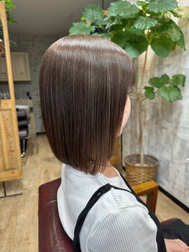 シアン(CYAN) ベージュハイライト