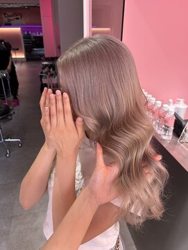 ダズリングディア(Dazzling Deer) ホワイトミルクティー/ミルクティーベージュ/韓国巻き